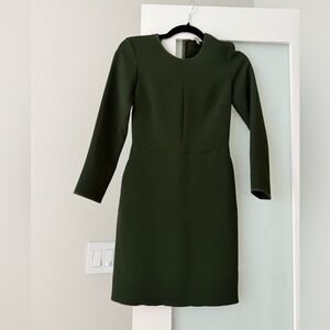 Aritzia Wilfred Vilard Dress size: 00 Forest Green/Olive color
